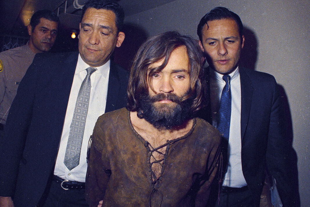 Charles Manson ve Manipülatif Şiddetin Anatomisi