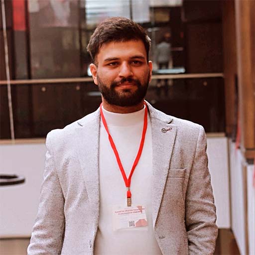 Turgut DEMİR