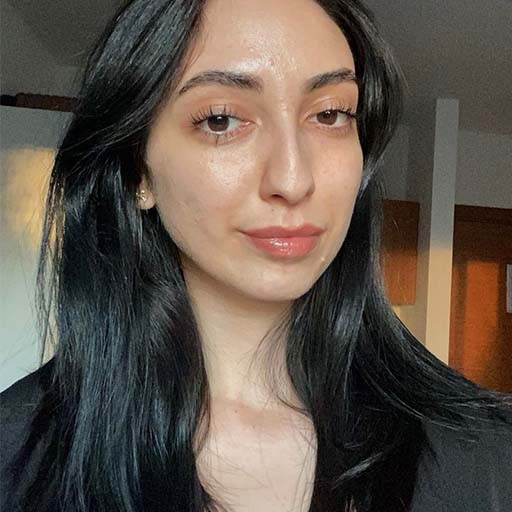ÖZGE ÖZDEMİR