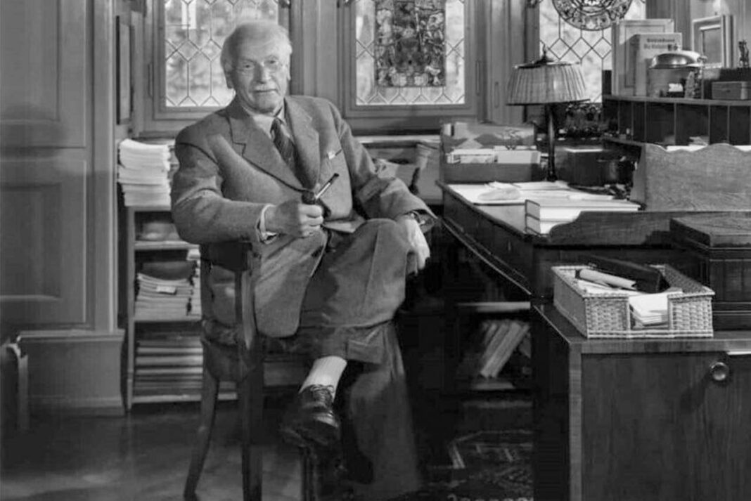Hiçbir Şey Seni Bir Daha Etkilemeyecek: Carl Jung’a Göre Umursamamanın Gerçek Gücü