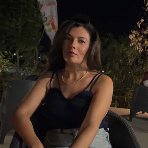 Seçil Köylü