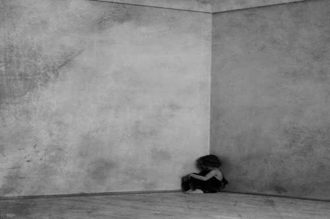 Sessizliğin Alkışlandığı Çocuklar: Uslu Olmanın Görünmeyen Bedeli