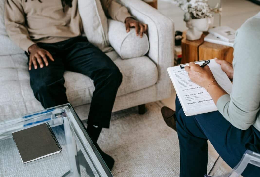 Zirvedekilerin Gizli Gücü: Terapiye Gitmek!