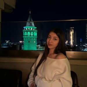 Yağmur Öztürk
