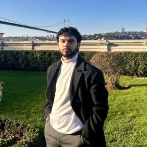 Yağız Efe Yaşin