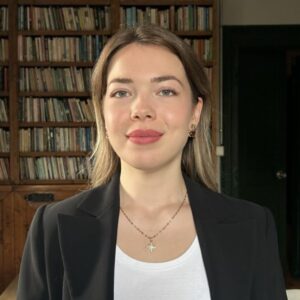 Ebru Günay