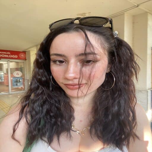 Gülperi Ekinci