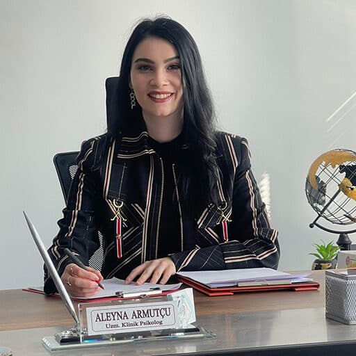 Aleyna Armutçu Kol