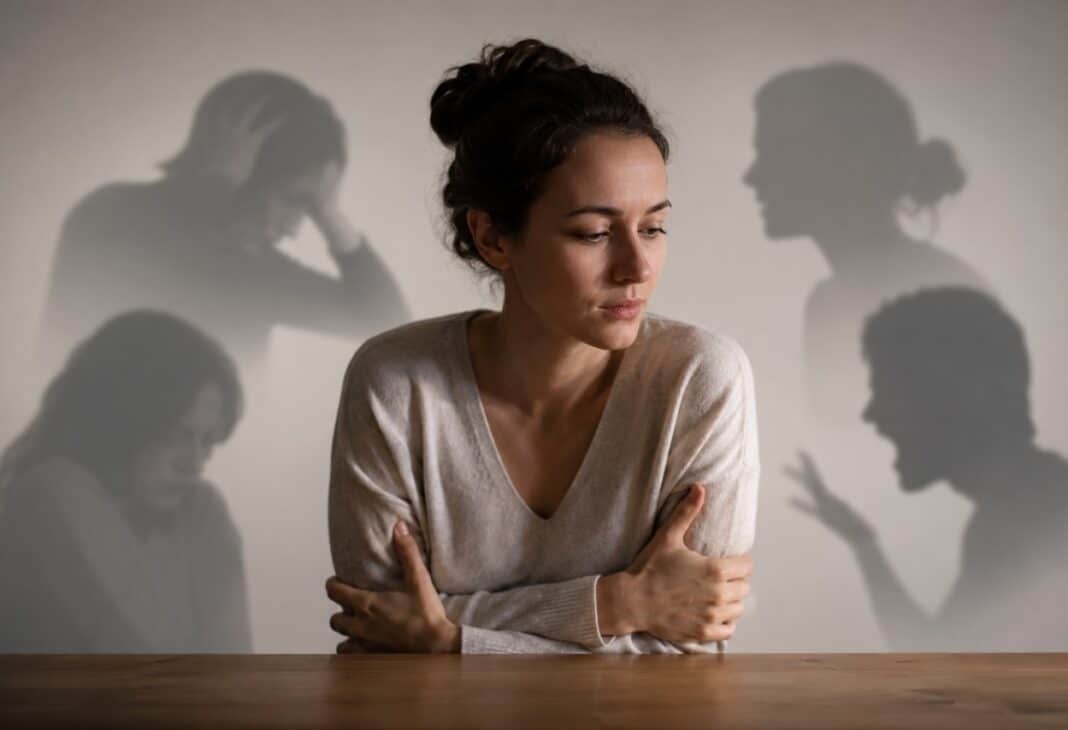 Duyguları Bastırmak mı, Düzenlemek mi? konulu Psychology Times psikoloji yazısı için profesyonel görsel.