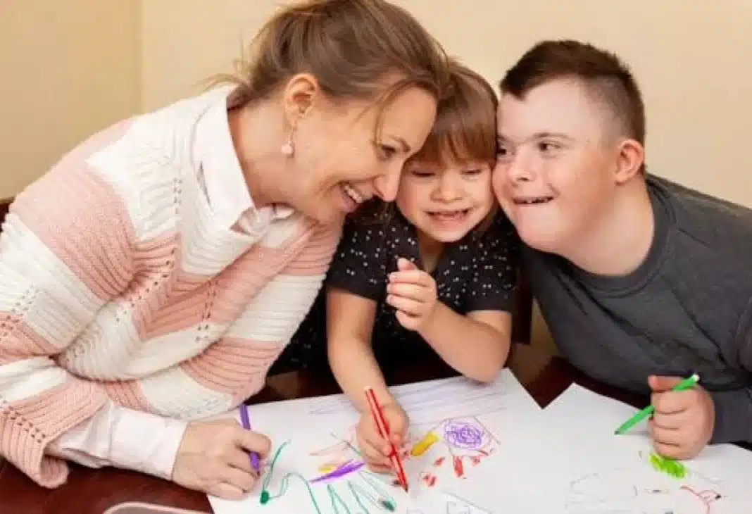 Tanı sonrası aile olmak: özel gereksinimli çocukların ebeveynlerinin psikolojik yolculuğu