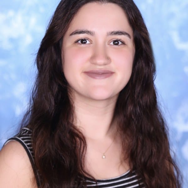 Ecemnaz Alnıak