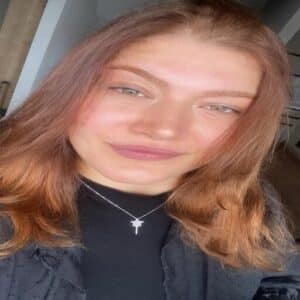 Beste Özdemir