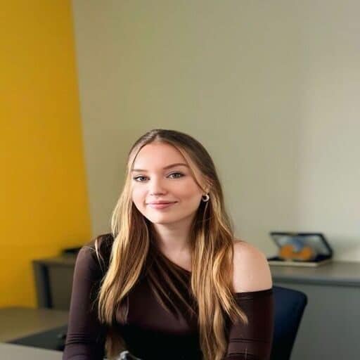 Deniz Elitaş