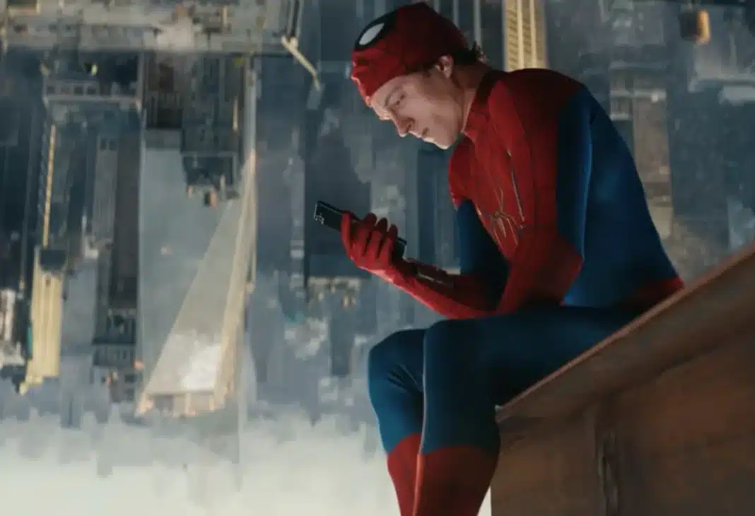 HERKES ONU UNUTTUĞUNDA PETER PARKER KİMDİ? Spider-Man: No Way Home Üzerinden Benlik, Kimlik ve Aidiyetin Psikolojisi