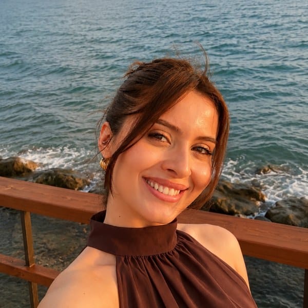 Cansu Bekar