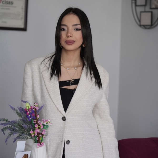 Elif Zorla